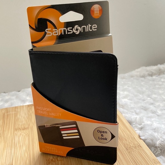 Samsonite [travel] bag. Comes with BONUS passport travel wallet! Unisex. - Picture 10 of 11